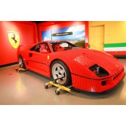 Первую в мире кирпичная модель Ferrari F40 в натуральную величину установят в LEGOLAND