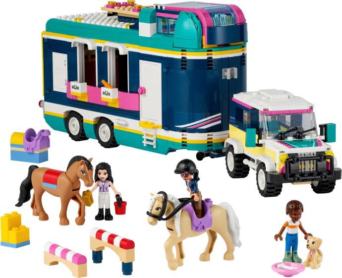 Конструктор LEGO Friends «Трейлер конного шоу» объединил 2 популярные темы